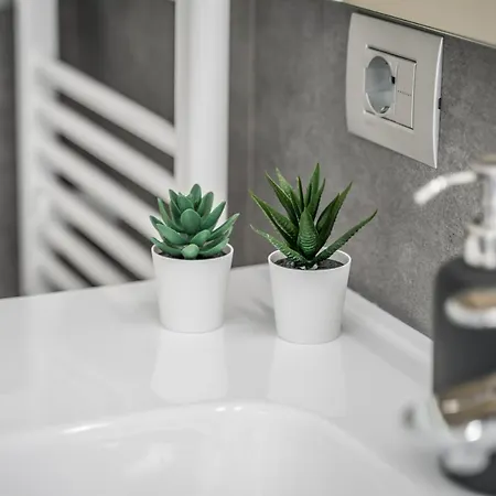 Altalena Sulla Piazza, Un Affaccio D'eccezione Apartment *