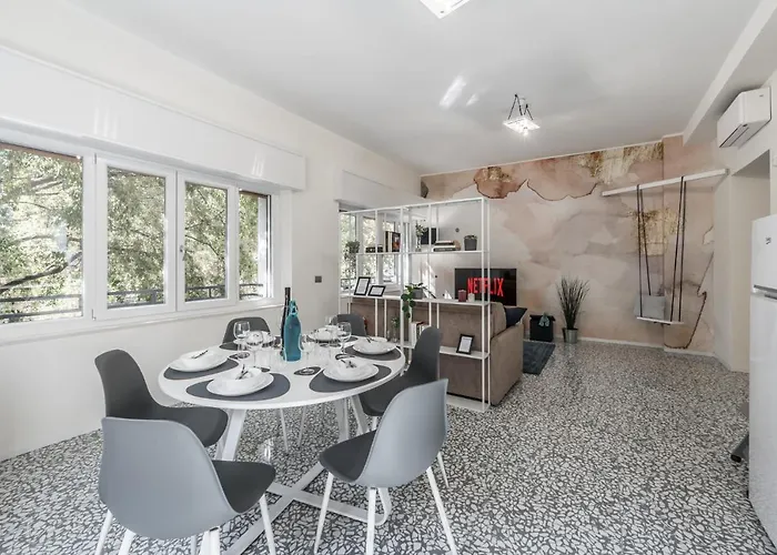 Altalena Sulla Piazza, Un Affaccio D'eccezione Apartamento Modena